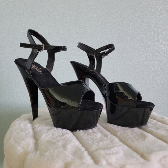 ‼️SOLD‼️Pleaser 6" in black heels size 7 ½ - Picture 5 of 6